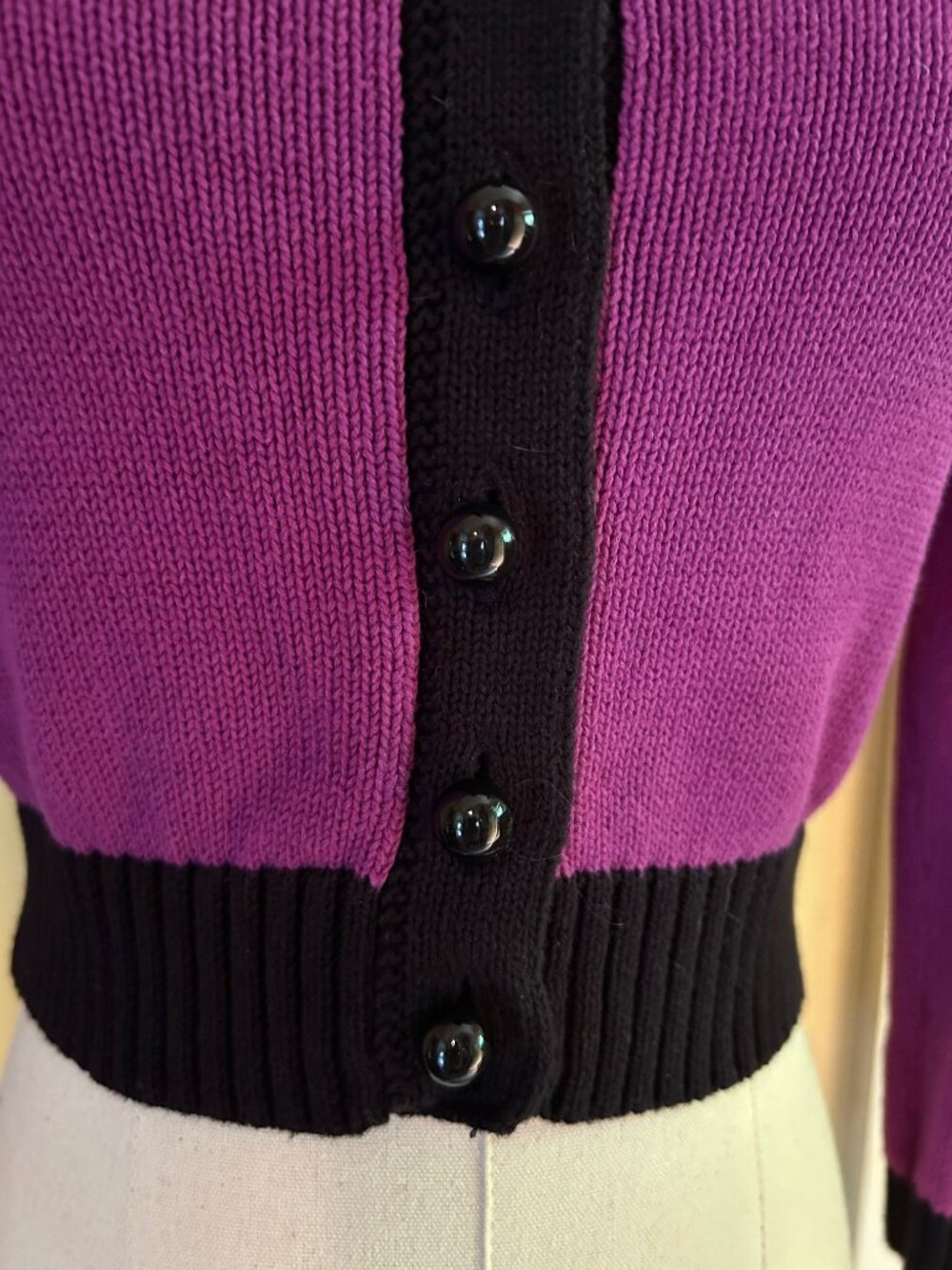 Betsey Johnson Marilyn Monroe Purple & Black Cropped Cardigan - Picture 6 of 11